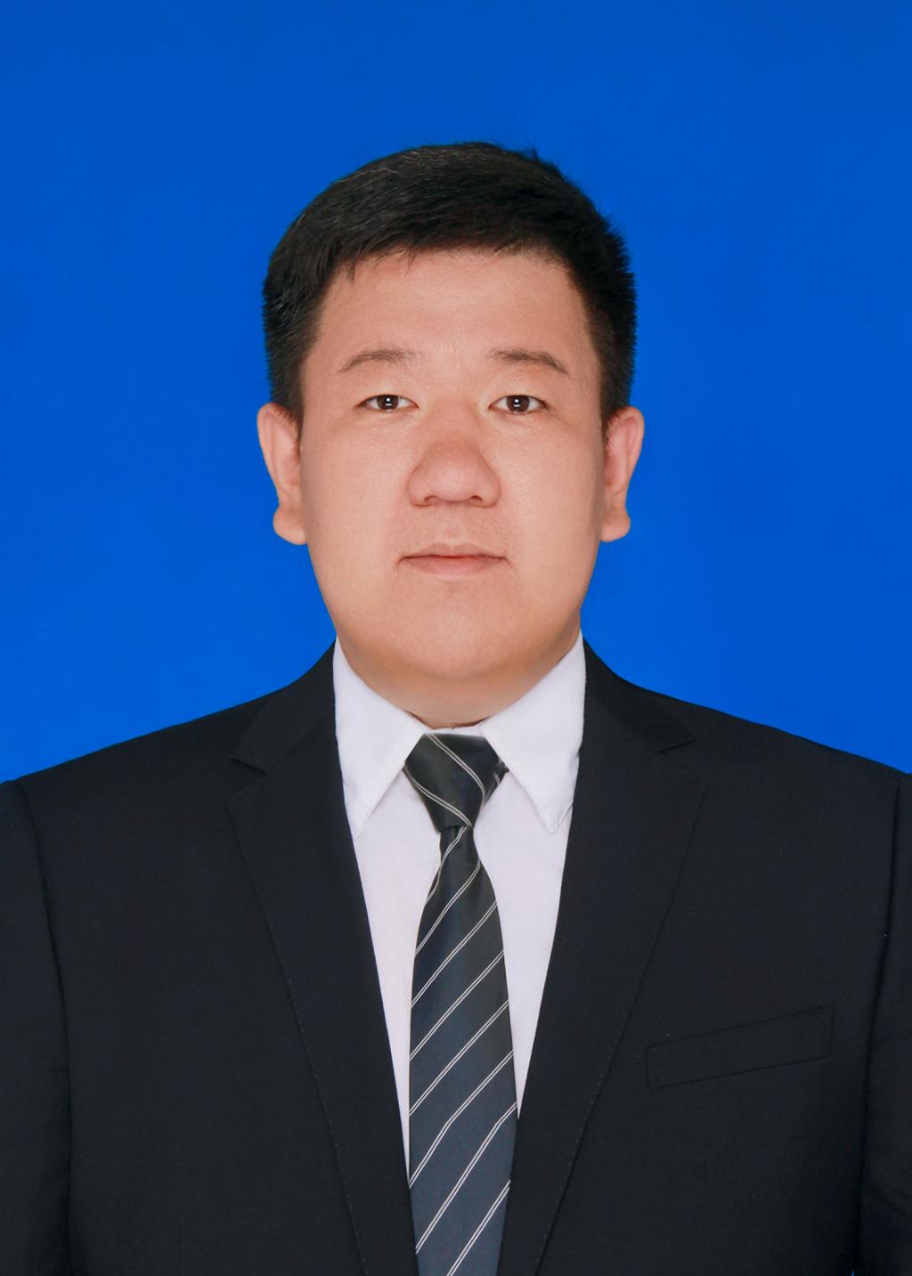 王博文